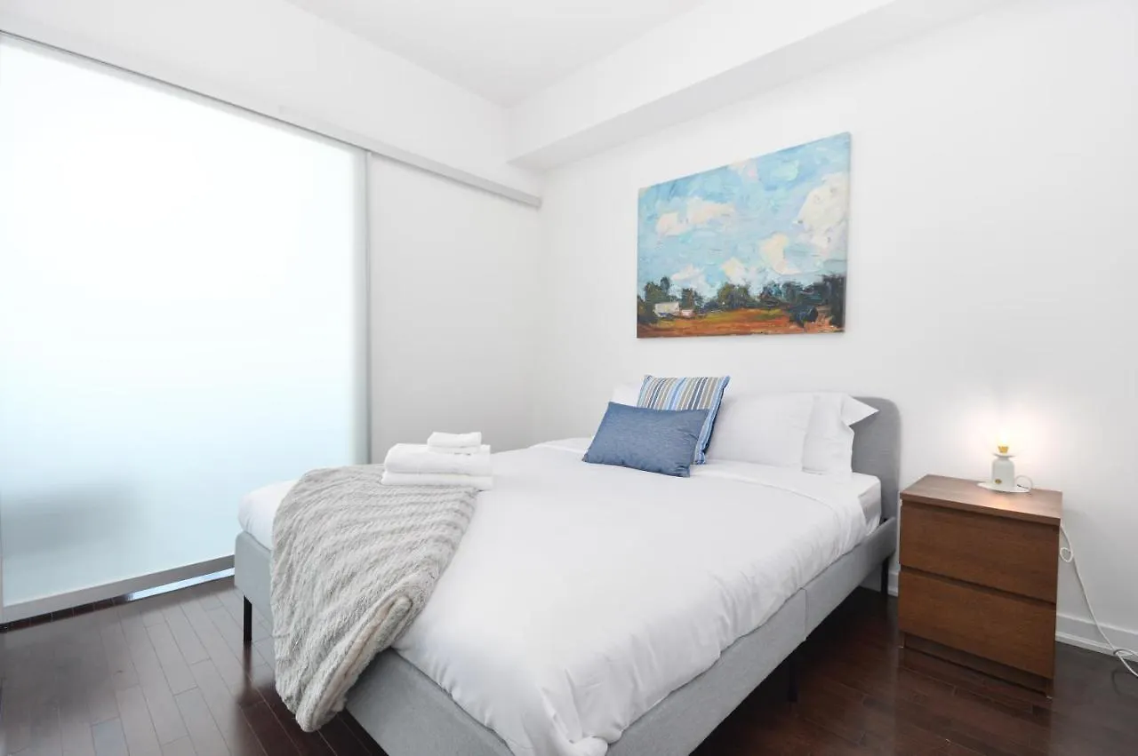 Minutes Walk To Scotiabank Arena,Tiff, Mtcc,Cn Tower Condo Downtown Toronto 0*,  Canada
